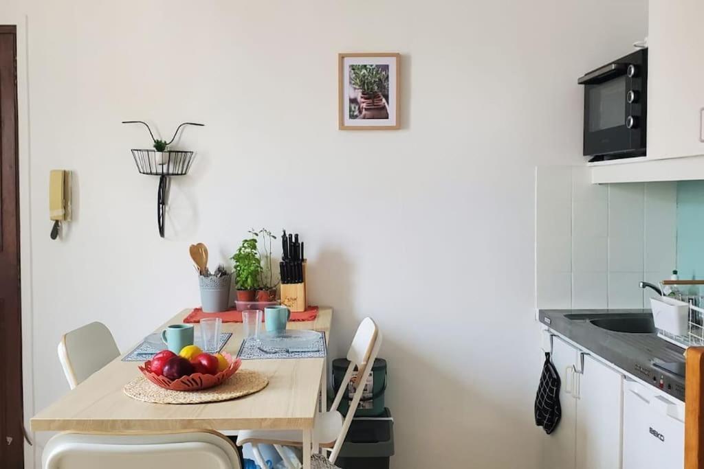 Appartement Cosy Et Calme - Centre Historique Montpellier Exteriör bild